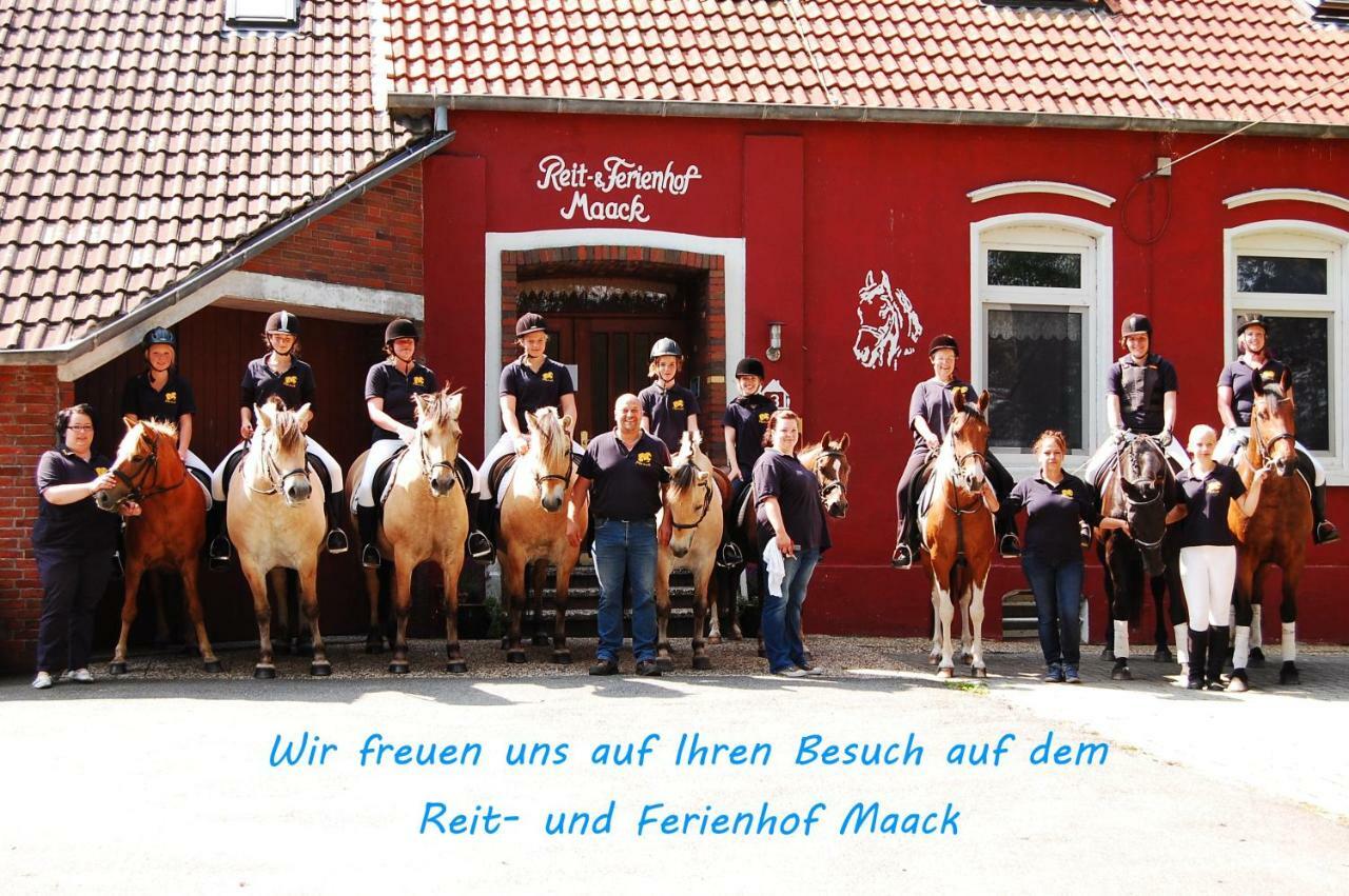 Reit- Und Ferienhof Maack Guest House Neuharlingersiel Exterior photo